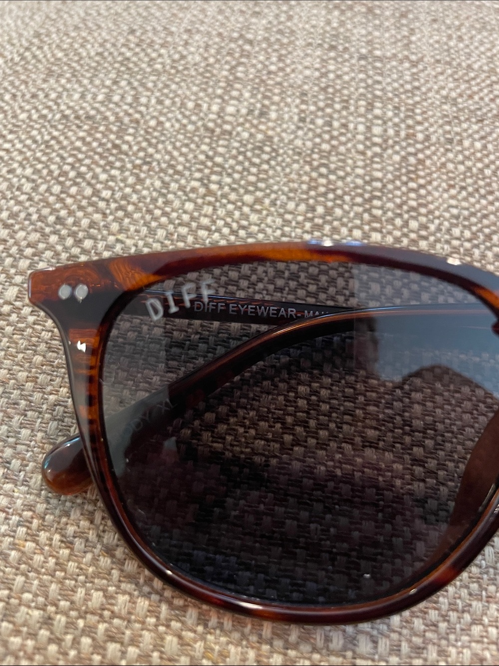 Diff Eyewear Tortoise Brown Frame Sunglasses with Dark Lenses - Picture 2 of 4